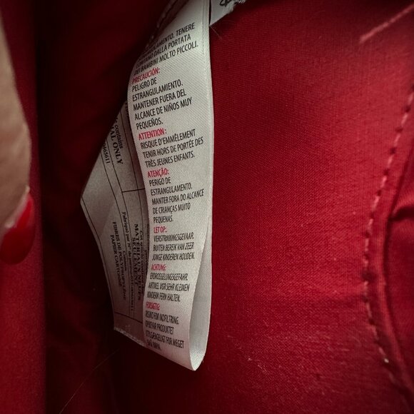 🏰 Disney "Descendants" Evie Heart Purse – Rare & Regal - Picture 9 of 9